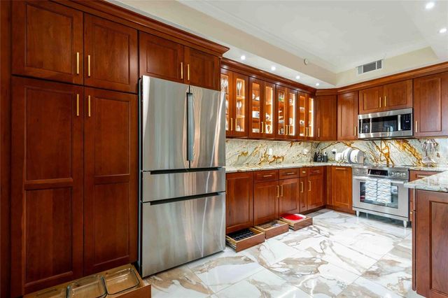 4737 DOLPHIN CAY LANE S 407, St Petersburg, FL 33711