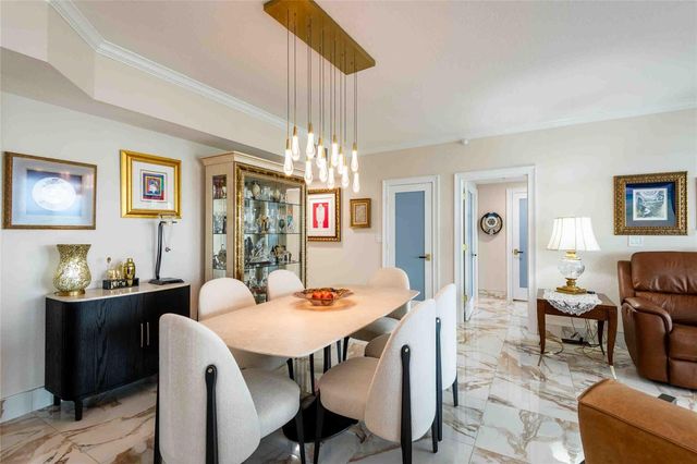 4737 DOLPHIN CAY LANE S 407, St Petersburg, FL 33711