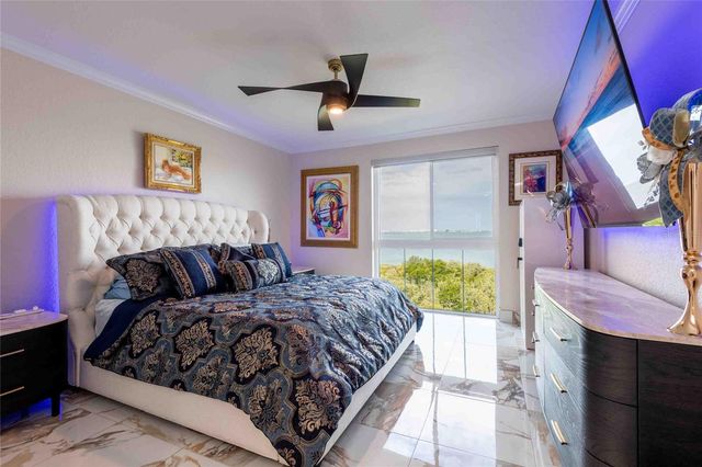 4737 DOLPHIN CAY LANE S 407, St Petersburg, FL 33711