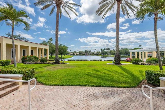 4737 DOLPHIN CAY LANE S 407, St Petersburg, FL 33711