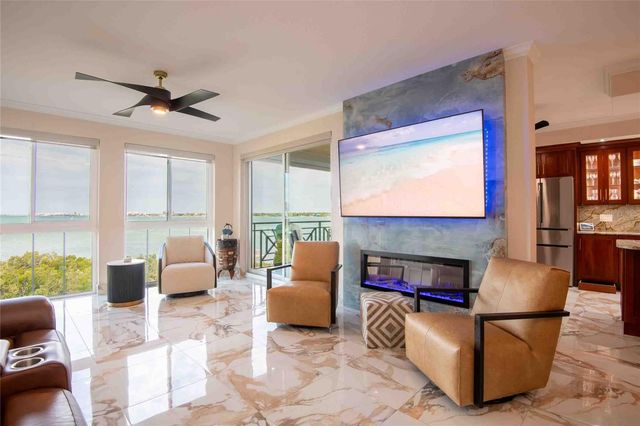 4737 DOLPHIN CAY LANE S 407, St Petersburg, FL 33711