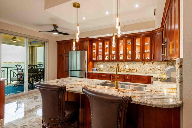 4737 DOLPHIN CAY LANE S 407, St Petersburg, FL 33711