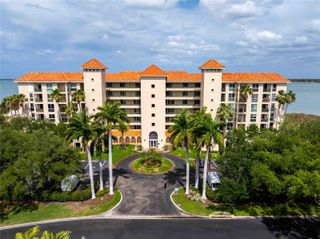 4737 DOLPHIN CAY LANE S 407, St Petersburg, FL 33711