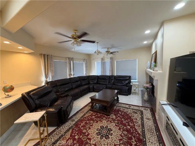 31900 Via Del Senor, Homeland, CA 92548