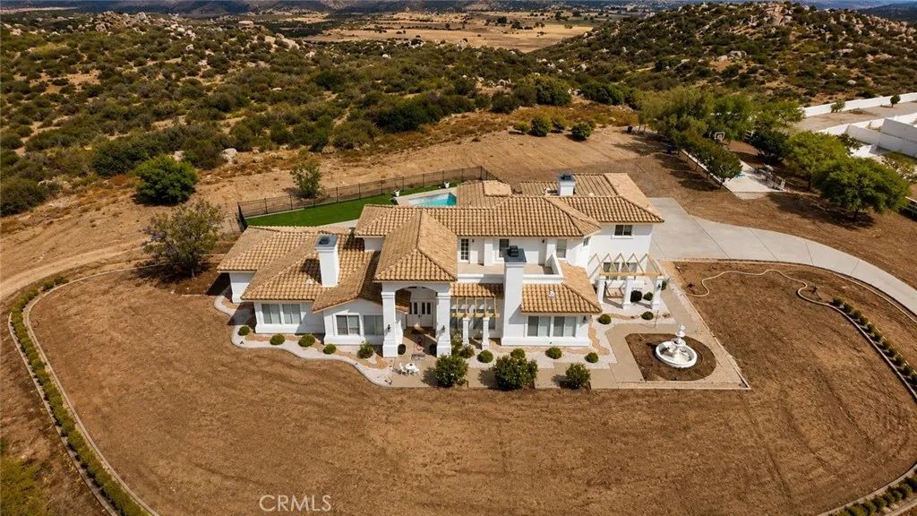 31900 Via Del Senor, Homeland, CA 92548