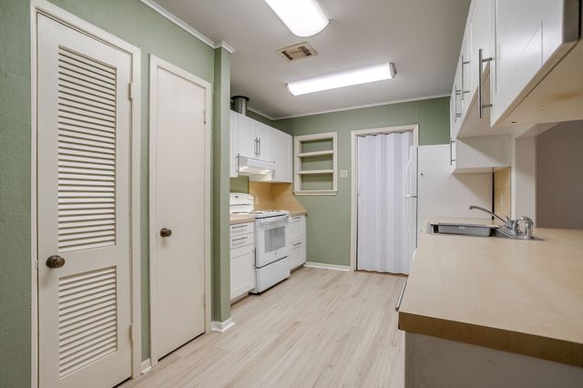 1205 5th Avenue, Mineral Wells, TX 76067