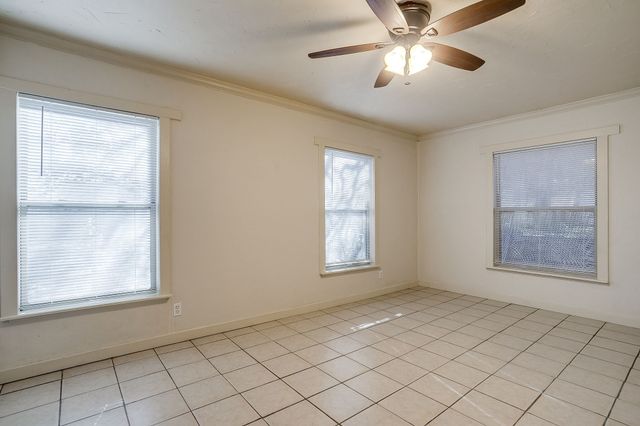 1205 5th Avenue, Mineral Wells, TX 76067