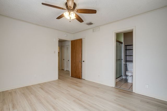 1205 5th Avenue, Mineral Wells, TX 76067