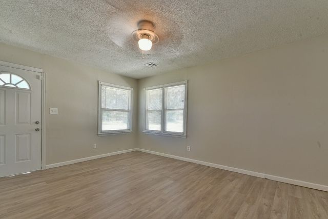501 E Showalter Drive, Oklahoma City, OK 73110