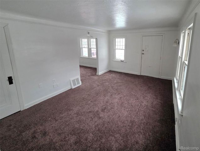 18244 Lenore, Detroit, MI 48219