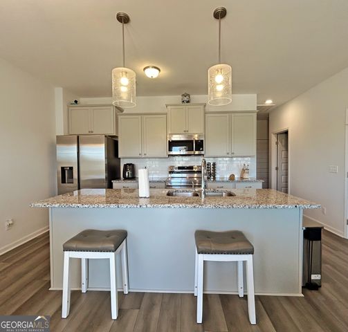 1667 Arnold Drive SE, Allenhurst, GA 31301