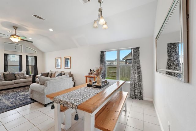 3102 Redondo Drive, Texas City, TX 77568