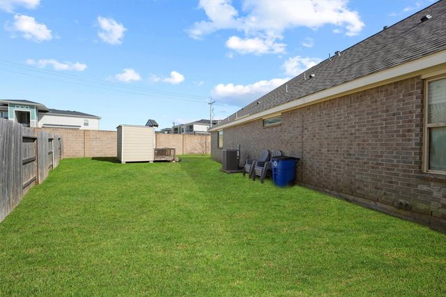 3102 Redondo Drive, Texas City, TX 77568