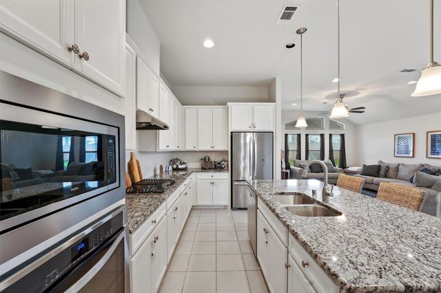 3102 Redondo Drive, Texas City, TX 77568