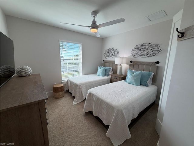 1727 Danford ST, Naples, FL 34112