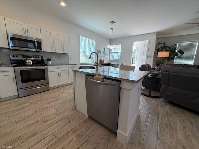 1727 Danford ST, Naples, FL 34112