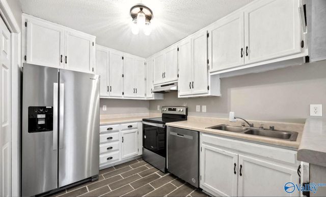 2080 Woodlawn Drive SW 2080, Huntsville, AL 35802