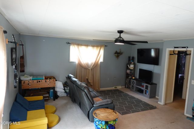 5229 Pageland Drive, Toledo, OH 43611