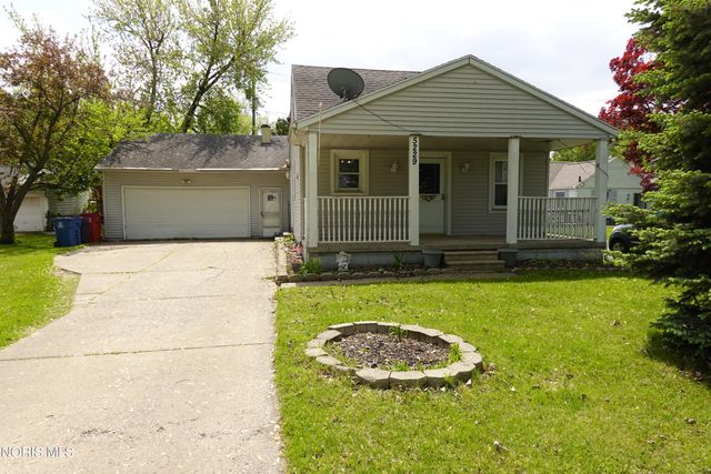 5229 Pageland Drive, Toledo, OH 43611