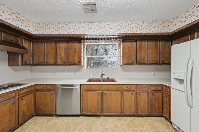 28902 Holly Hill Drive, Shenandoah, TX 77381