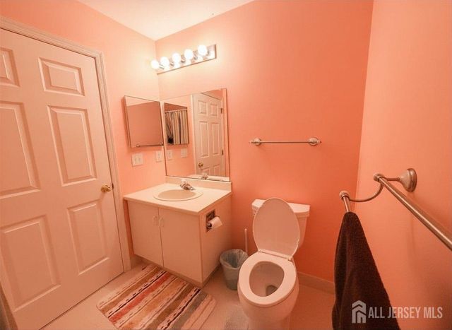 272 marcia Way, Bridgewater, NJ 08807