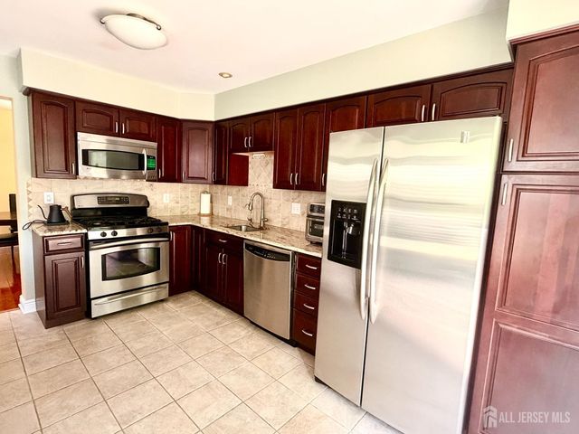 272 marcia Way, Bridgewater, NJ 08807