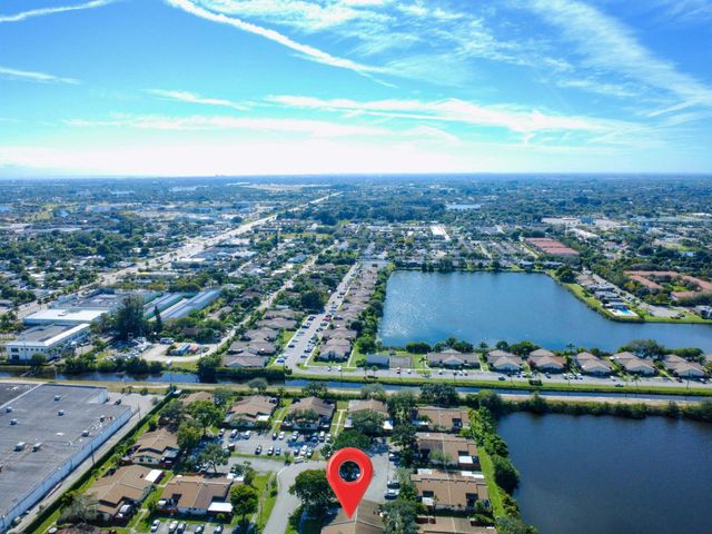 1020 Manor Drive, Palm Springs, FL 33461