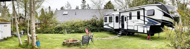 30714 N Place, Ocean Park, WA 98640