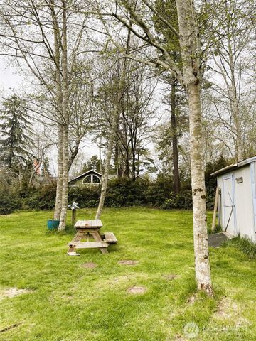 30714 N Place, Ocean Park, WA 98640