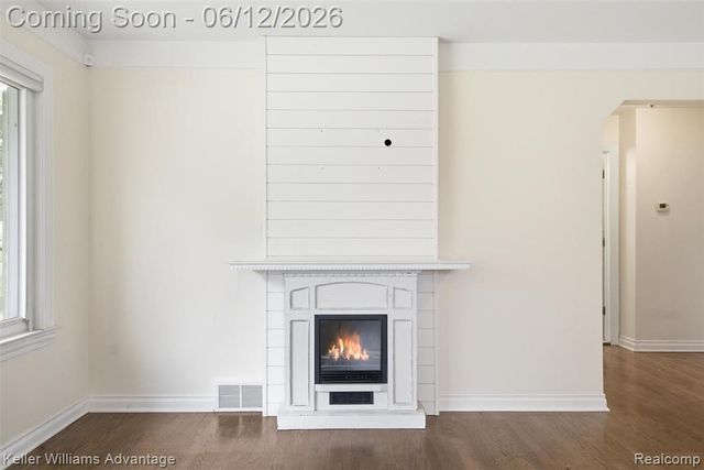 23111 Scotia Road, Oak Park, MI 48237