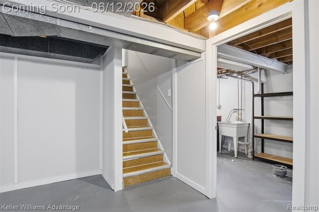 23111 Scotia Road, Oak Park, MI 48237