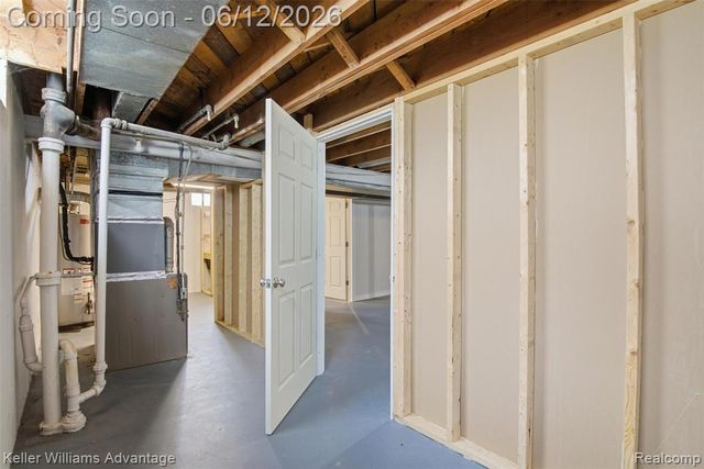 23111 Scotia Road, Oak Park, MI 48237
