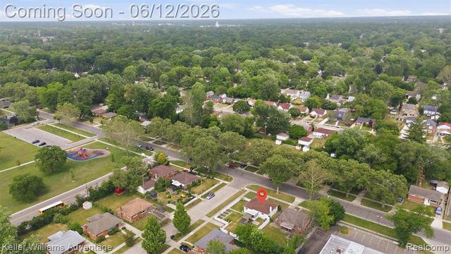 23111 Scotia Road, Oak Park, MI 48237