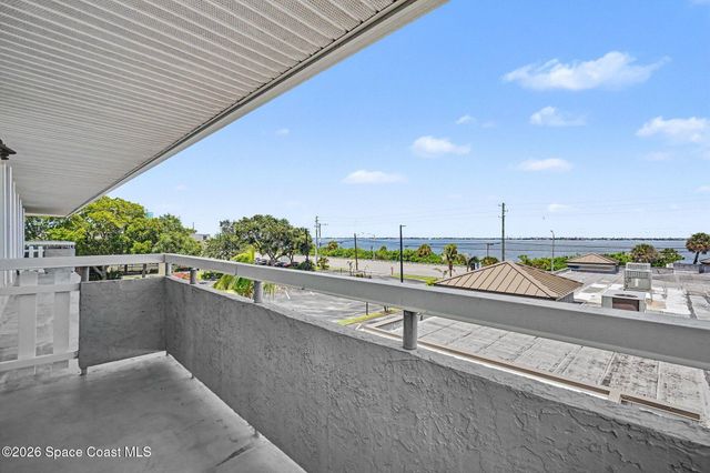 303 Audubon Drive 301, Melbourne, FL 32901
