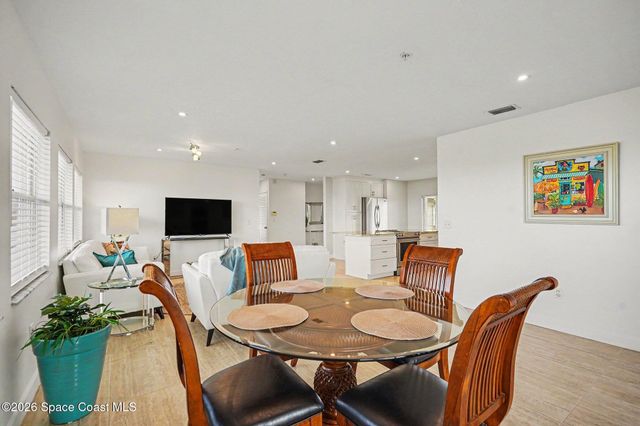303 Audubon Drive 301, Melbourne, FL 32901