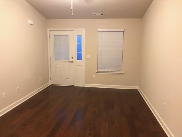 1040 Charlie Daniels Pkwy Apt 147, Mount Juliet, TN 37122
