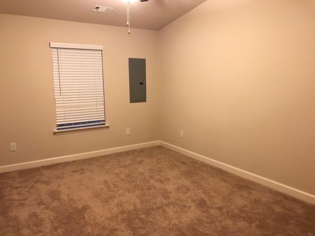 1040 Charlie Daniels Pkwy Apt 147, Mount Juliet, TN 37122