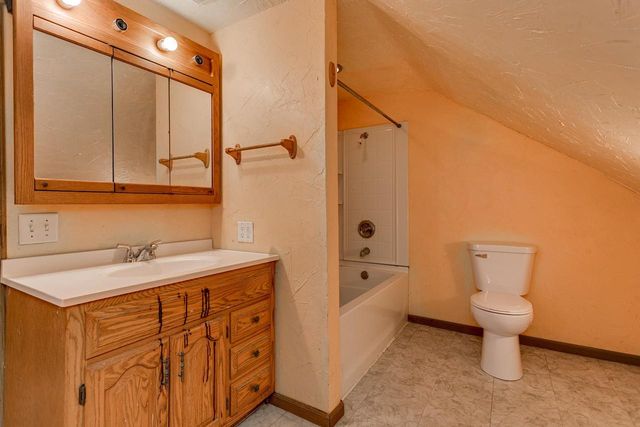 713 MAIN STREET, Neenah, WI 54956