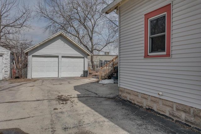 713 MAIN STREET, Neenah, WI 54956
