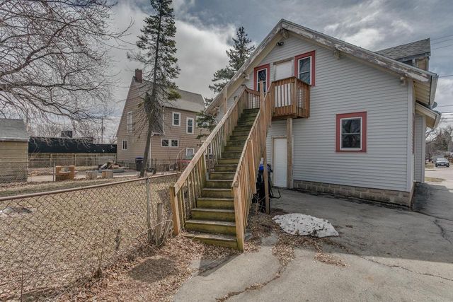 713 MAIN STREET, Neenah, WI 54956