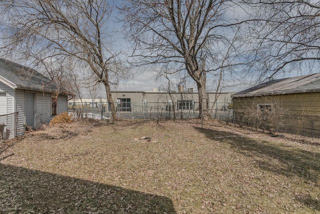 713 MAIN STREET, Neenah, WI 54956