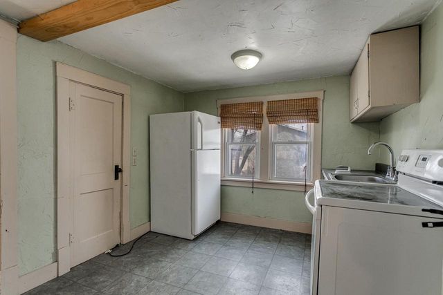 713 MAIN STREET, Neenah, WI 54956