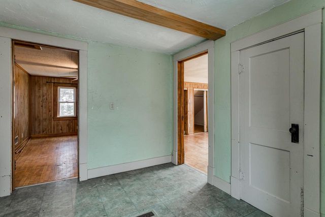 713 MAIN STREET, Neenah, WI 54956