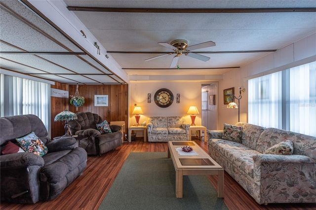 37031 KAREN AVENUE, Zephyrhills, FL 33542