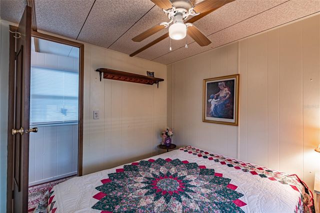 37031 KAREN AVENUE, Zephyrhills, FL 33542