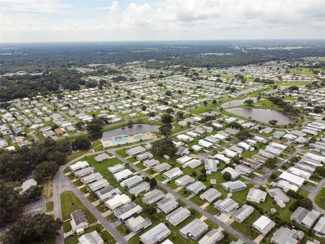 37031 KAREN AVENUE, Zephyrhills, FL 33542