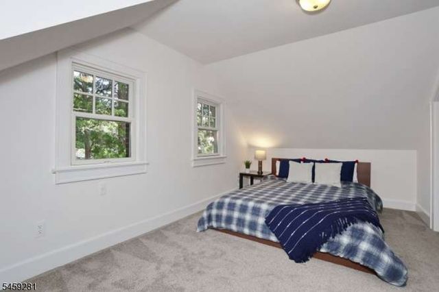 530 Rock Rd, Glen Rock Boro, NJ 07452