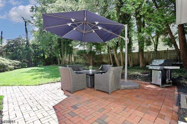 530 Rock Rd, Glen Rock Boro, NJ 07452