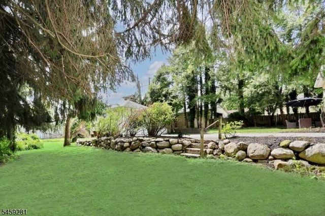 530 Rock Rd, Glen Rock Boro, NJ 07452