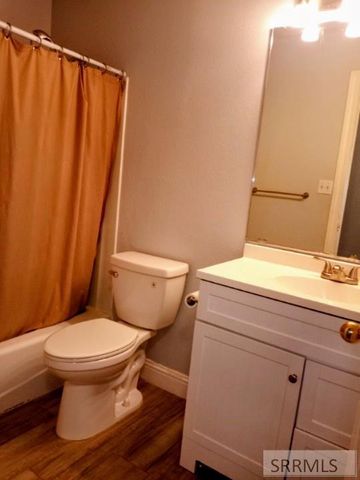 273 Leesburg Lane, Idaho Falls, ID 83404